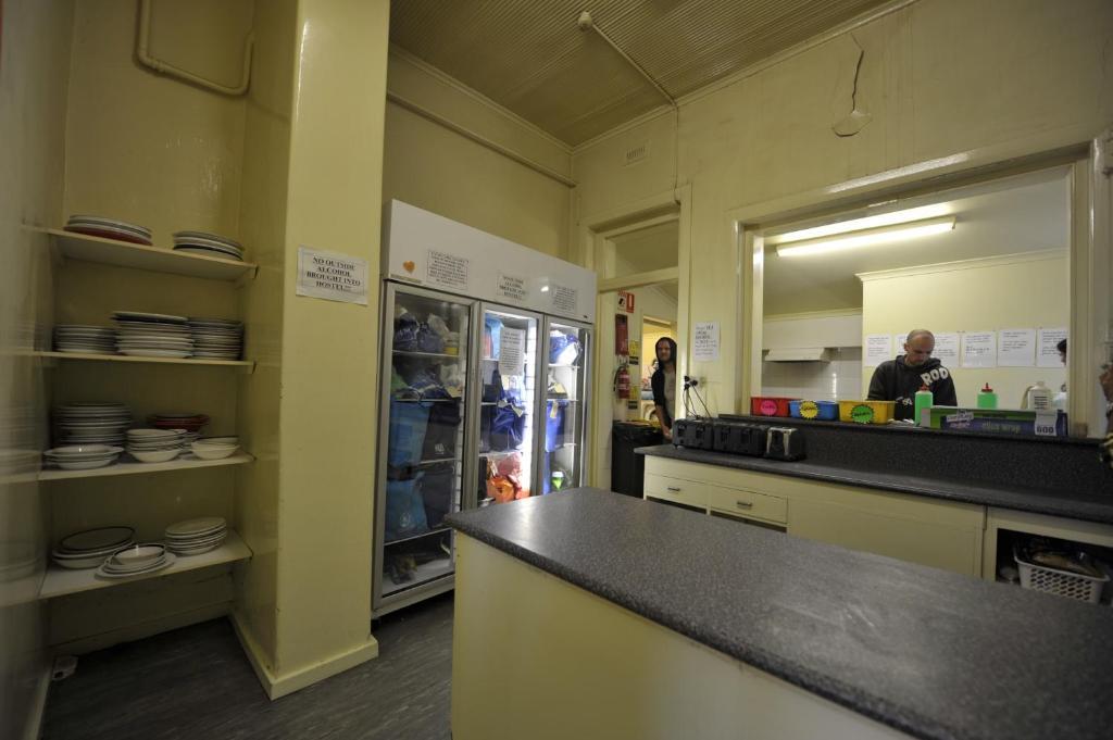 Backpack Oz Hostel Аделейд Екстериор снимка